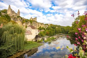 angles sur l anglin plus beaux villages de france